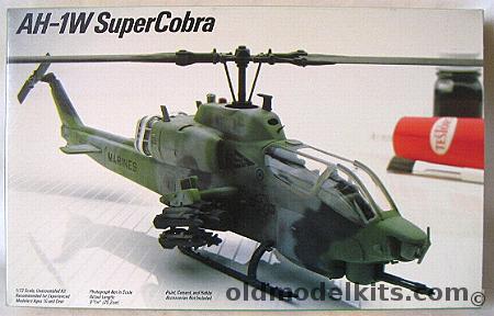 Testors 1/72 Bell AH-1W SuperCobra - US Marines, 632 plastic model kit